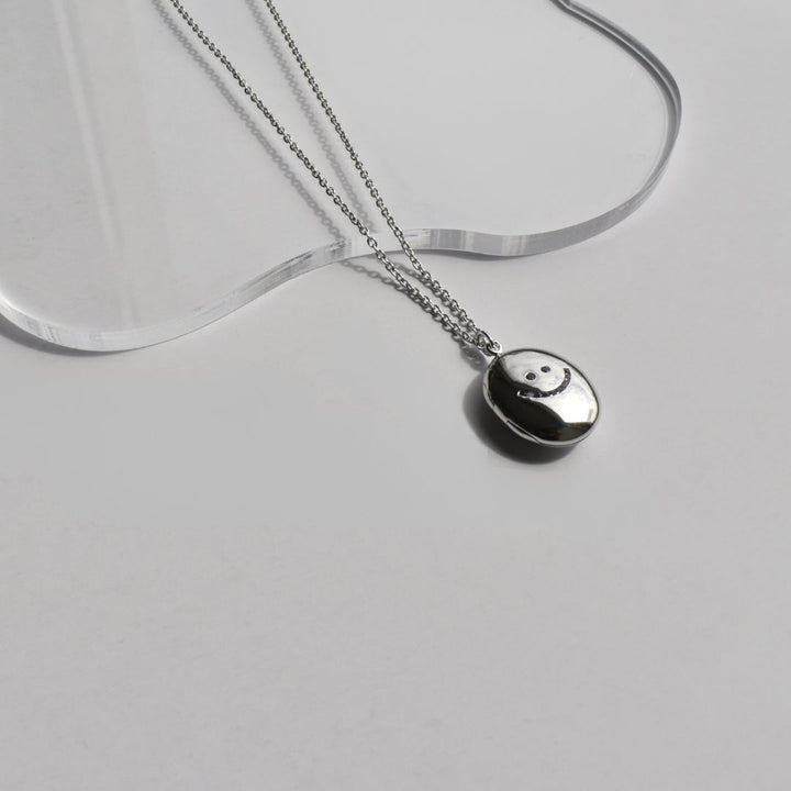 Gem Yim Locket ネックレス