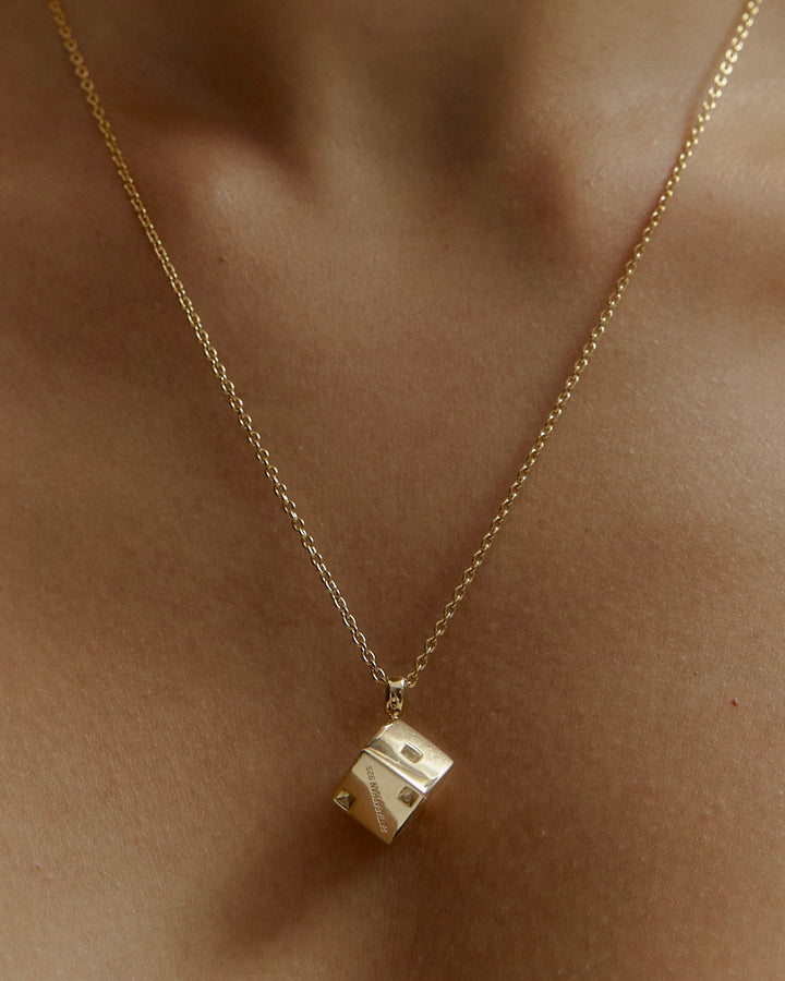 Metal Chata Pendant ネックレス