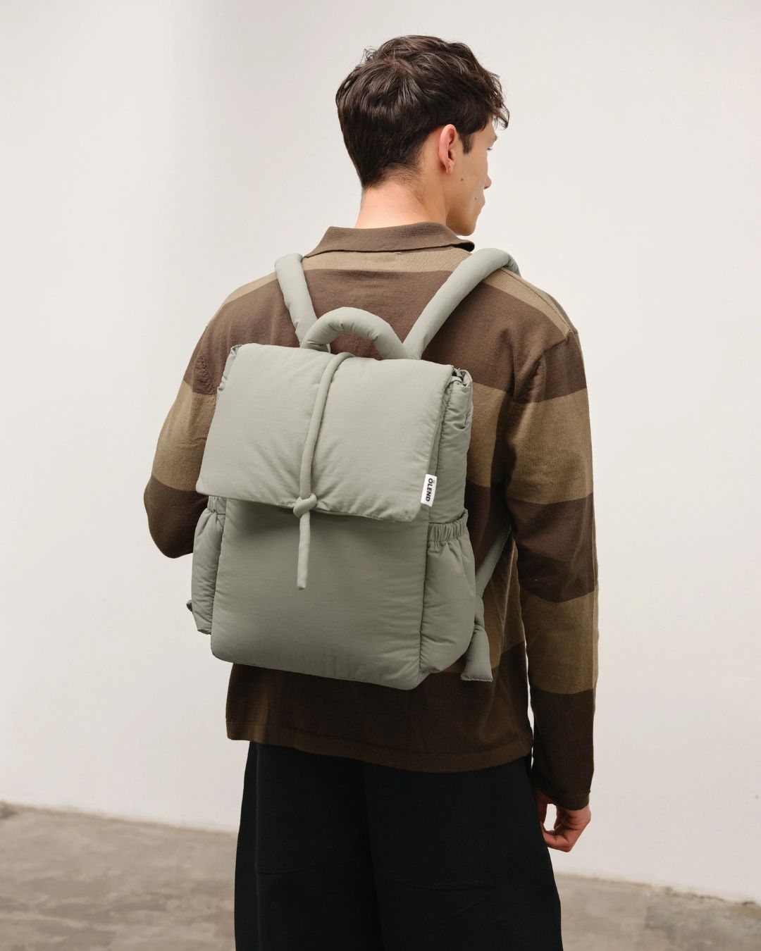 公式】ÖLEND オレンド Padded Holden Backpack バックパック Sage