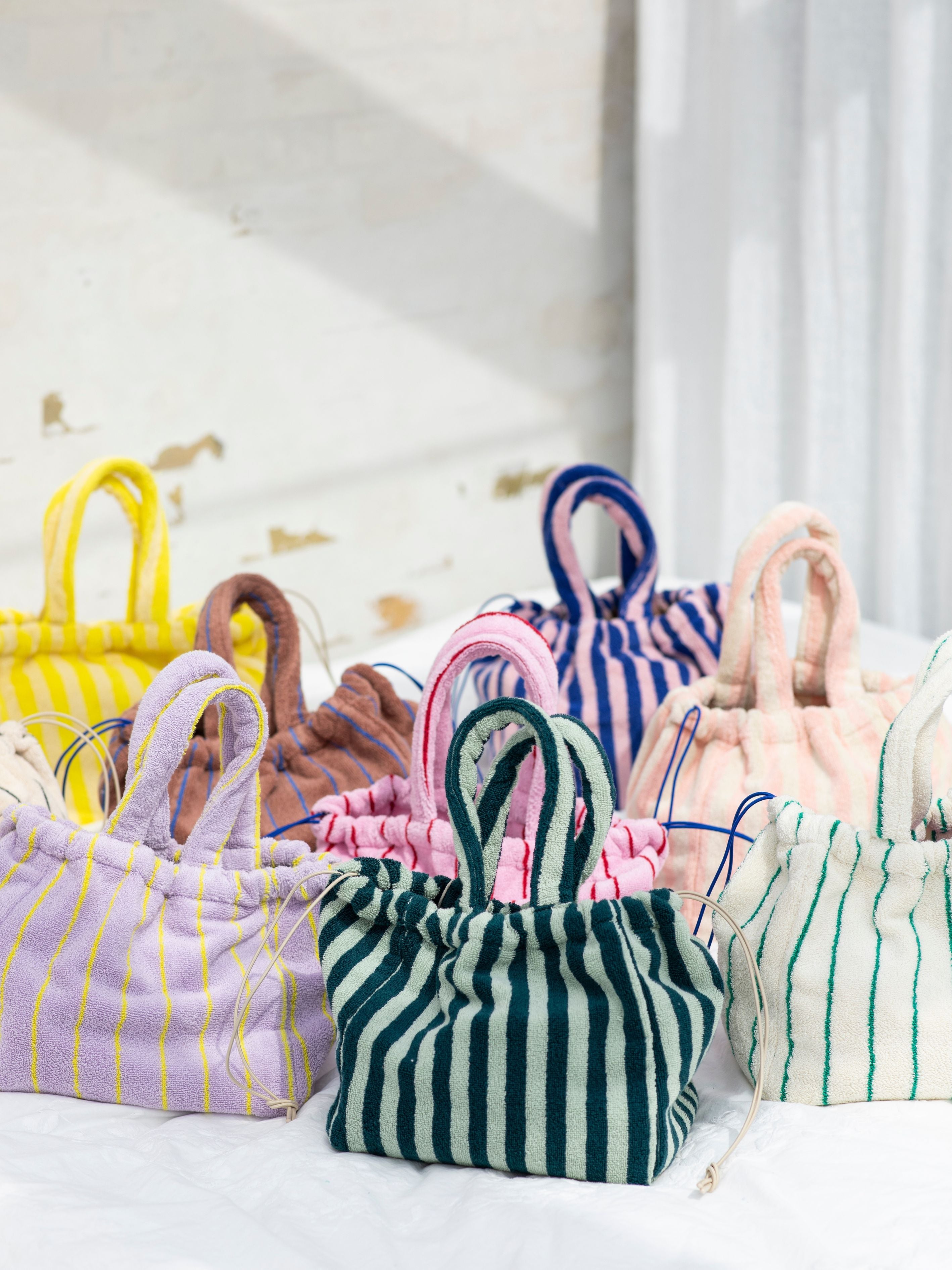BONGUSTA ハンドバッグ 無地 NARAM HANDBAG SMALL BONGUSTA ボングスタ Naram Small Handbag バッグ Pure White