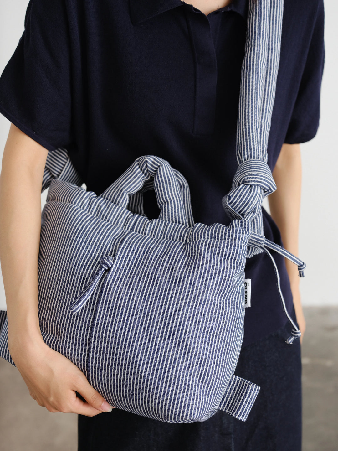Compact Ona Soft Bag | Navy Stripes