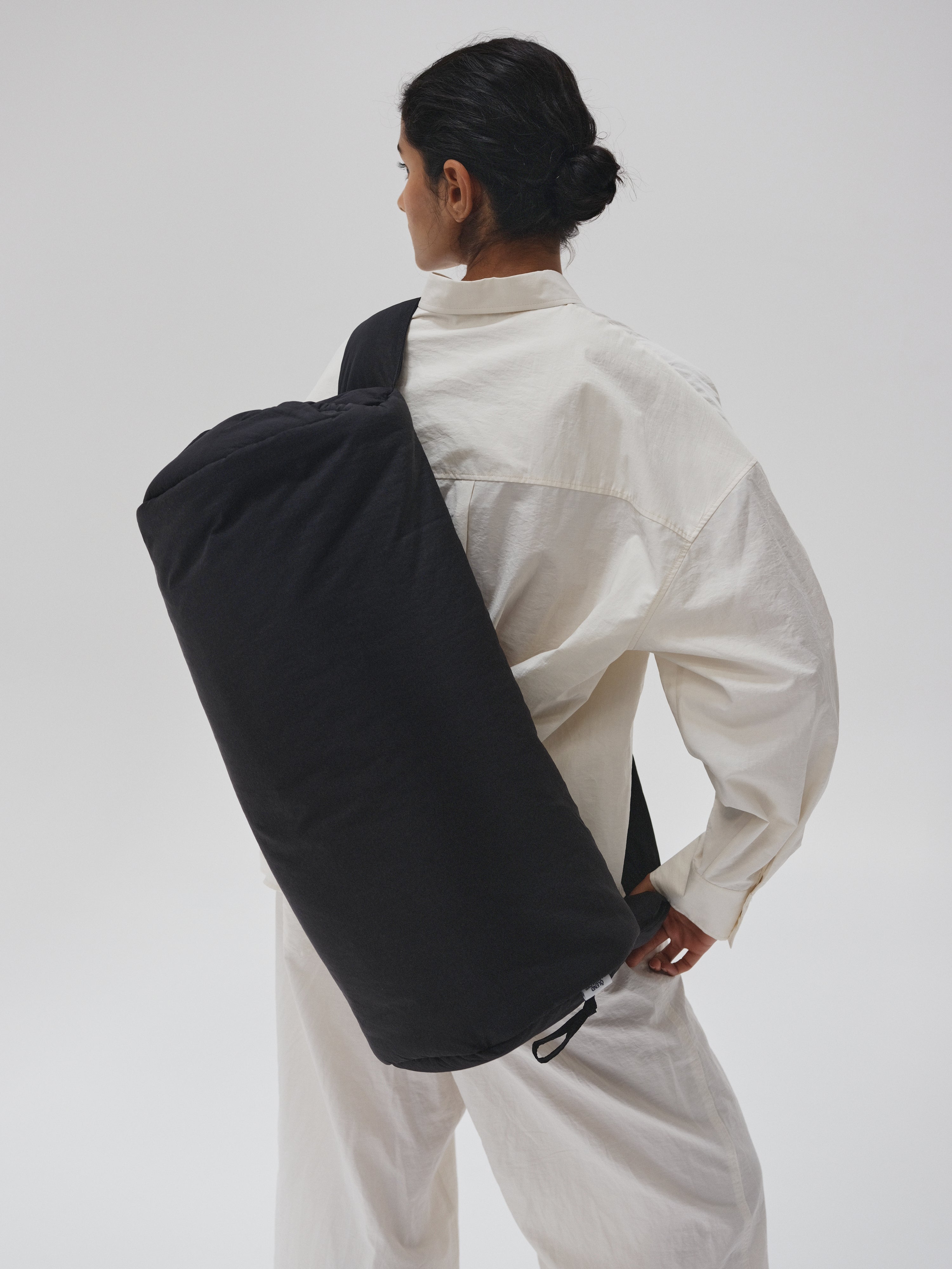 公式】ÖLEND オレンド Puffy Duffle Bag バッグ Black – CHELSEA