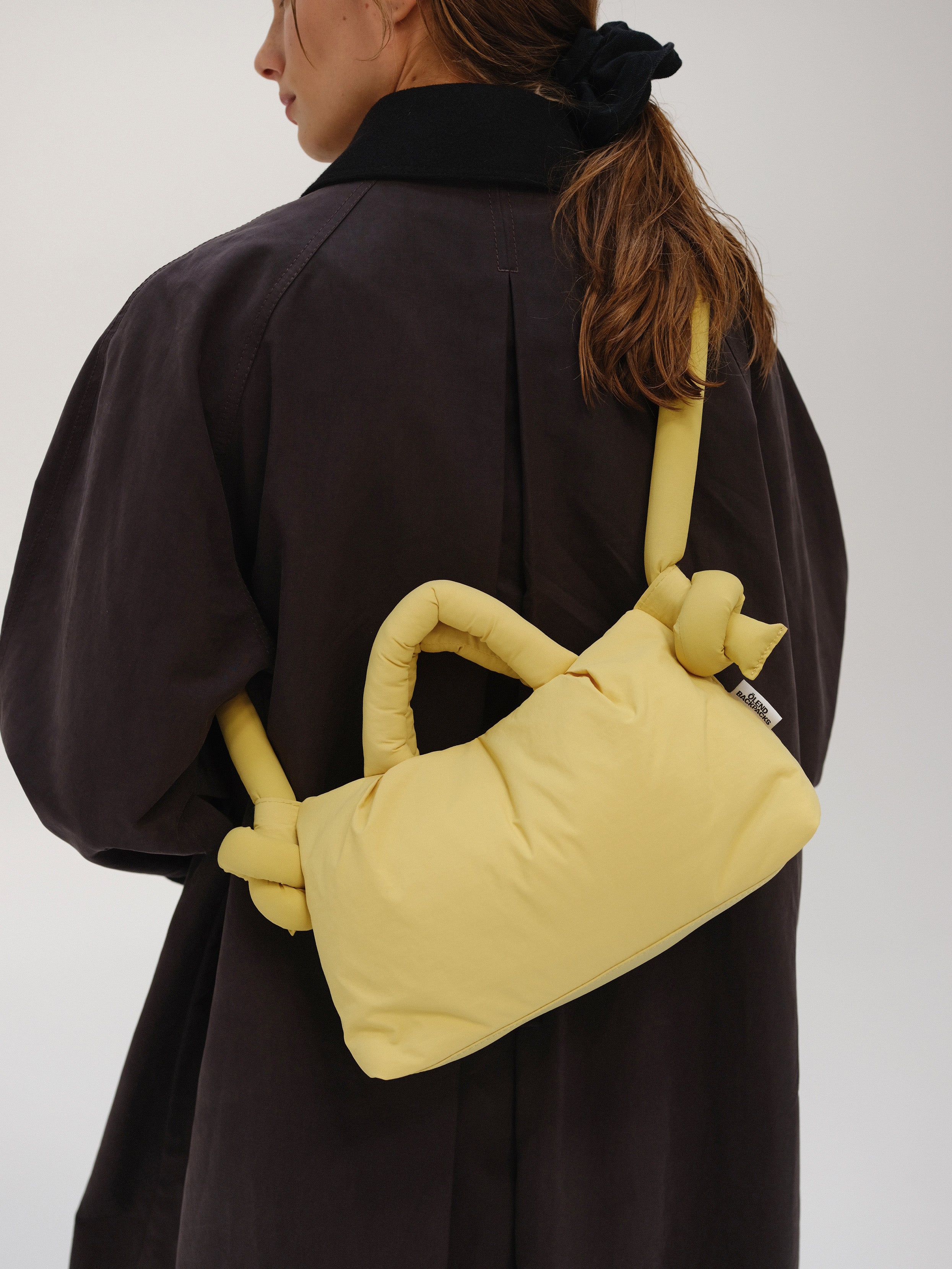 公式】ÖLEND オレンド MiniOna Soft Bag バッグ Black – CHELSEA