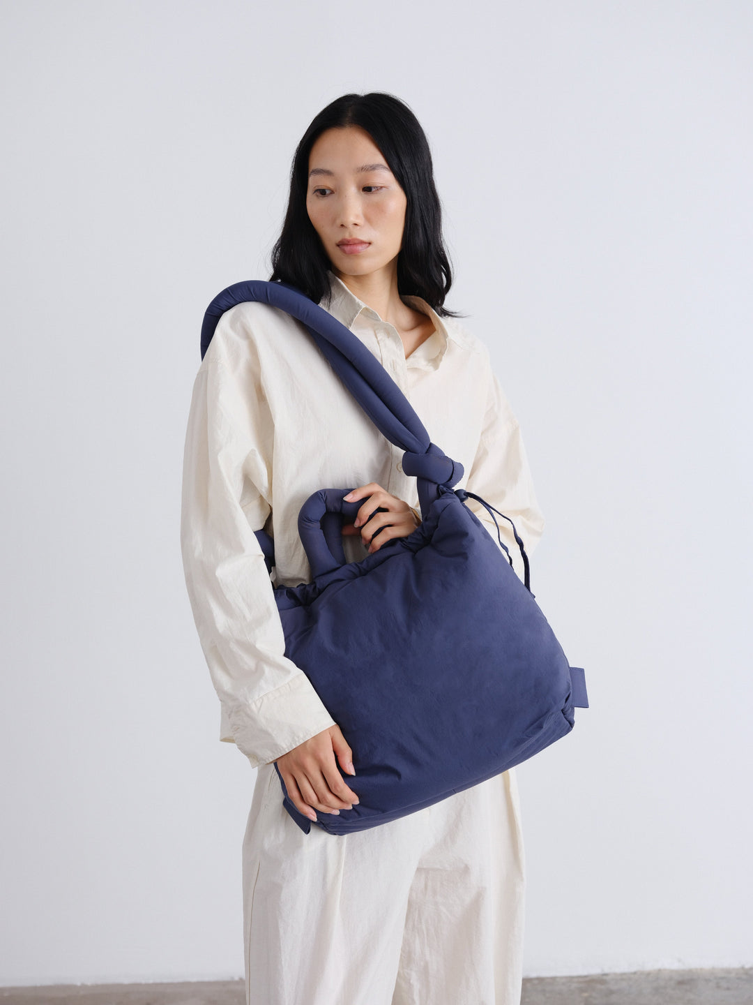 Ona Soft Bag | Navy
