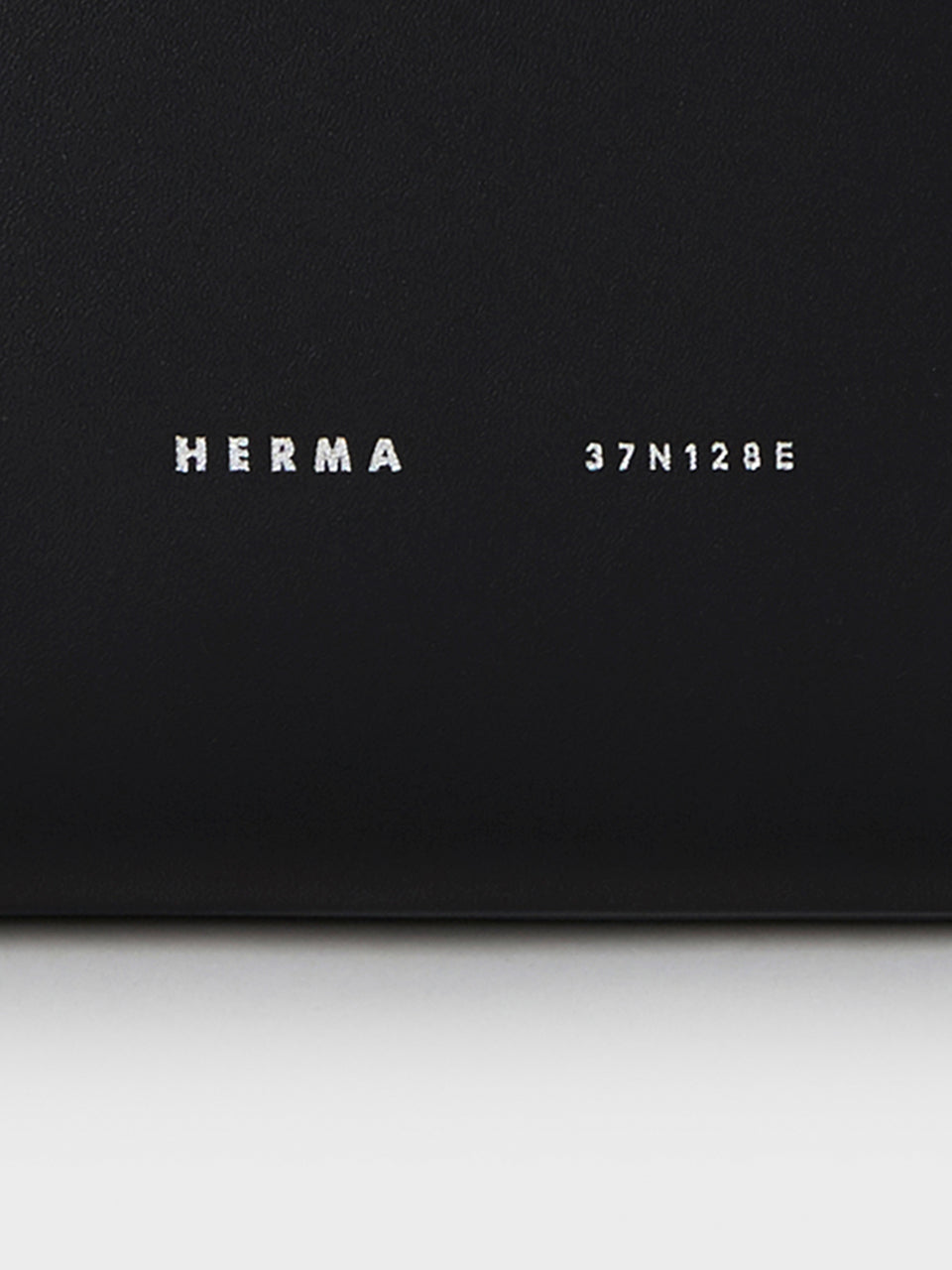 Small Cabas Shoulder Bag | Black