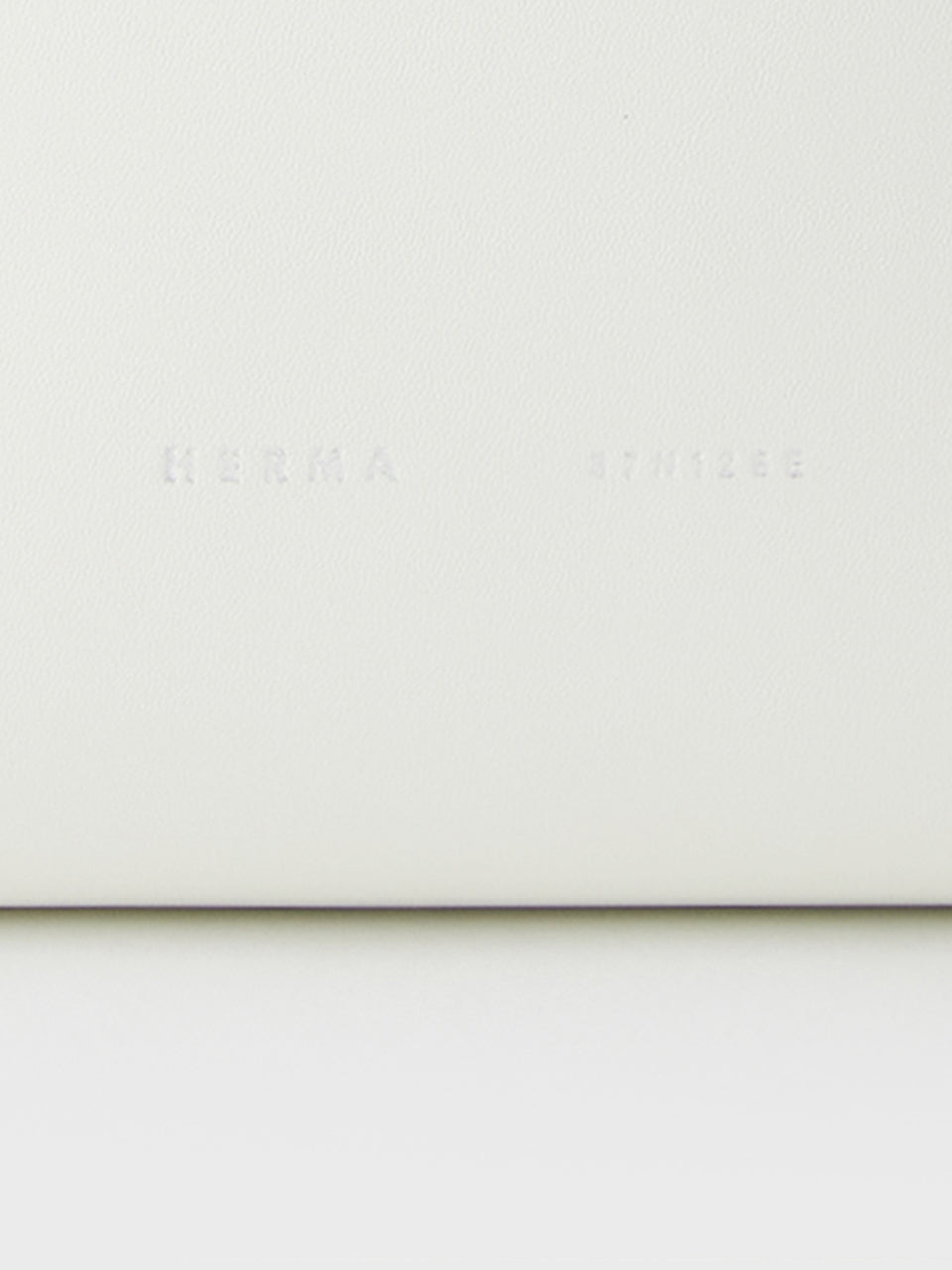 Small Cabas Shoulder Bag | White