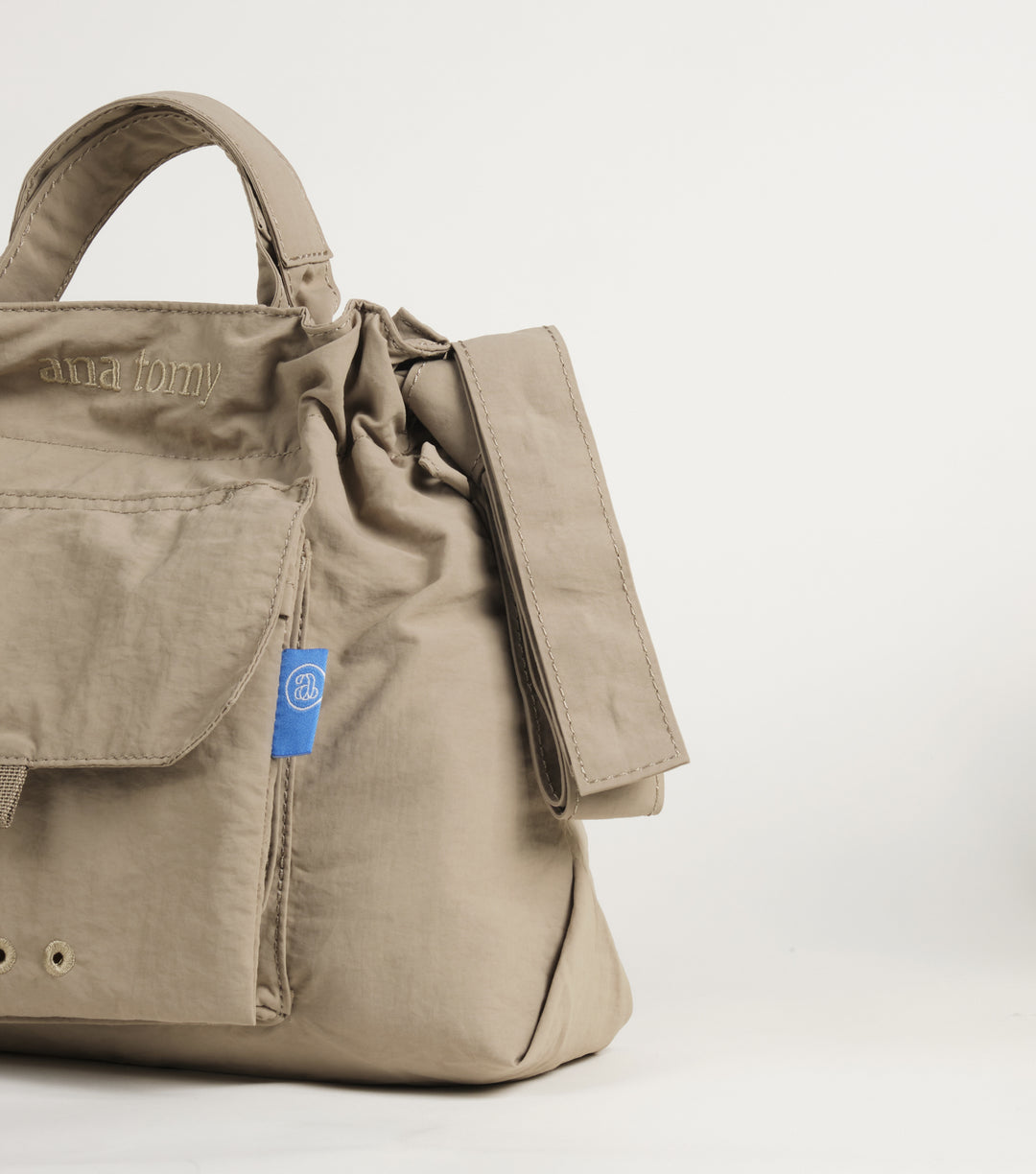 City Bag | Husk