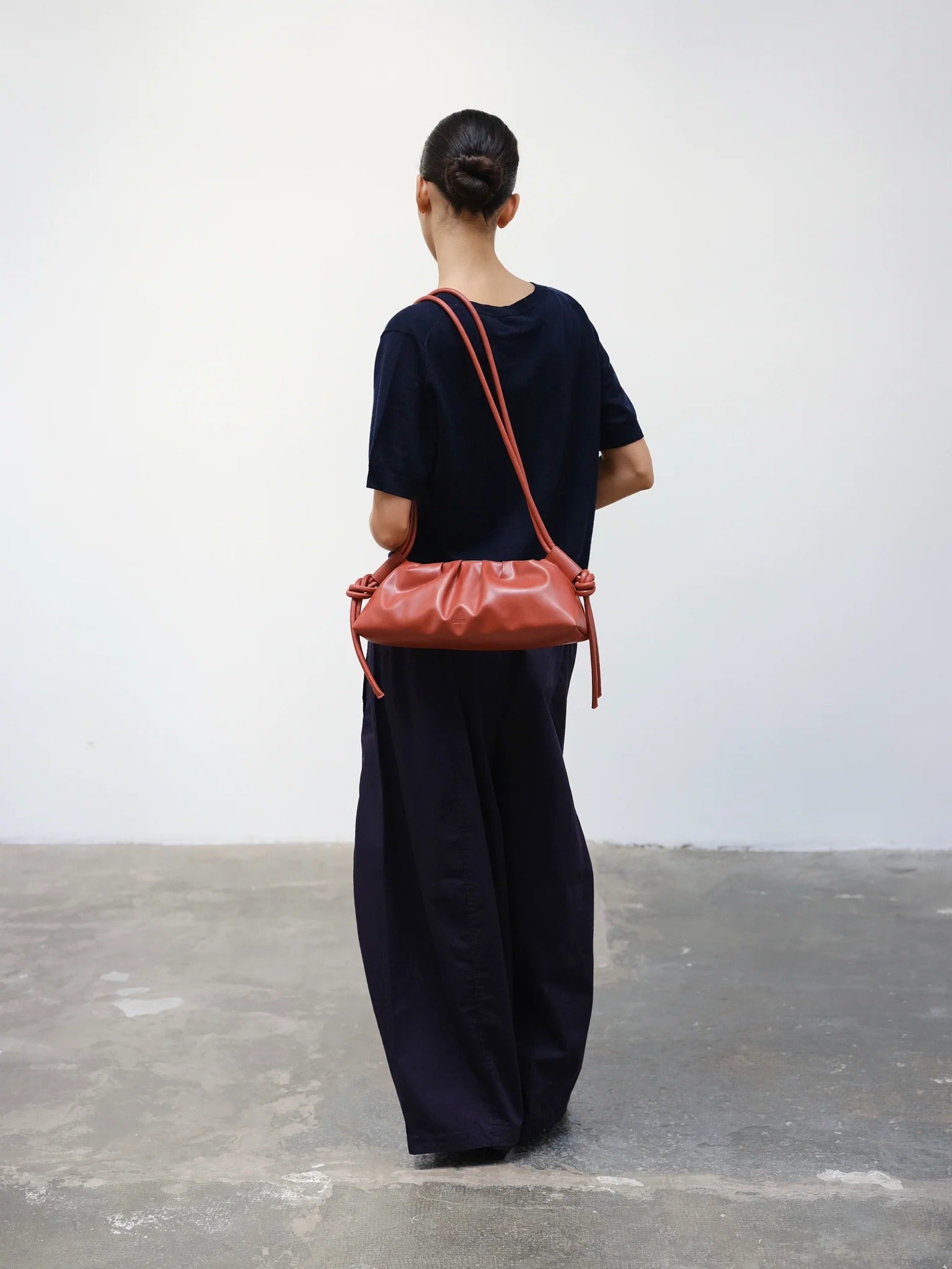 公式】ÖLEND オレンド Dumpling Bag バッグ Terracotta – CHELSEA
