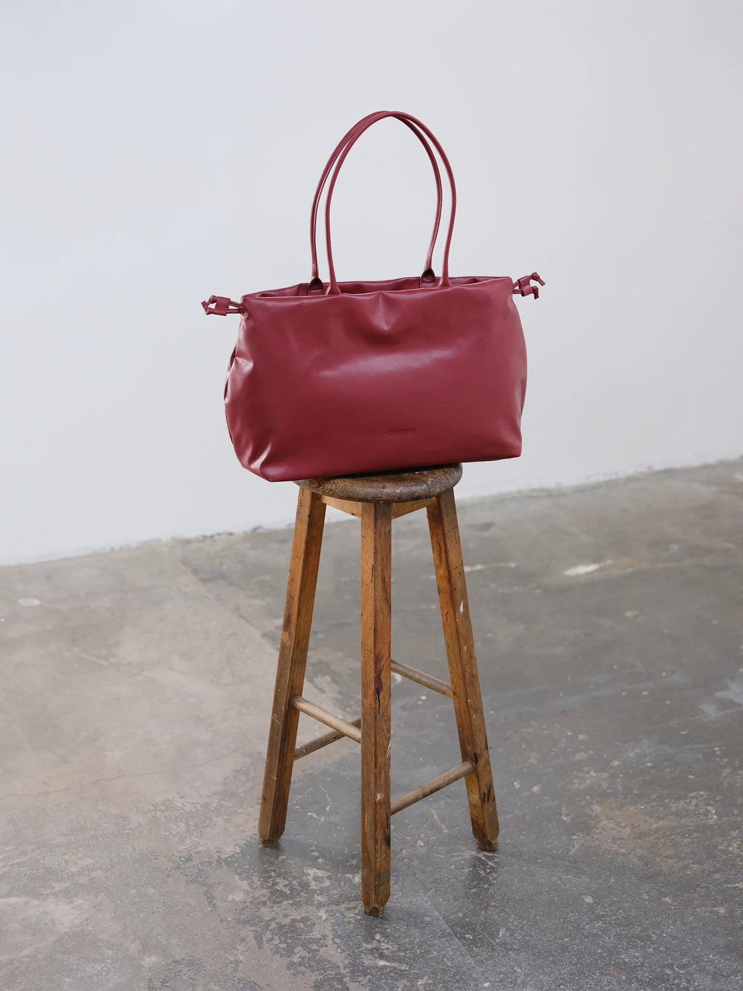 Milos Bag | Cherry Red