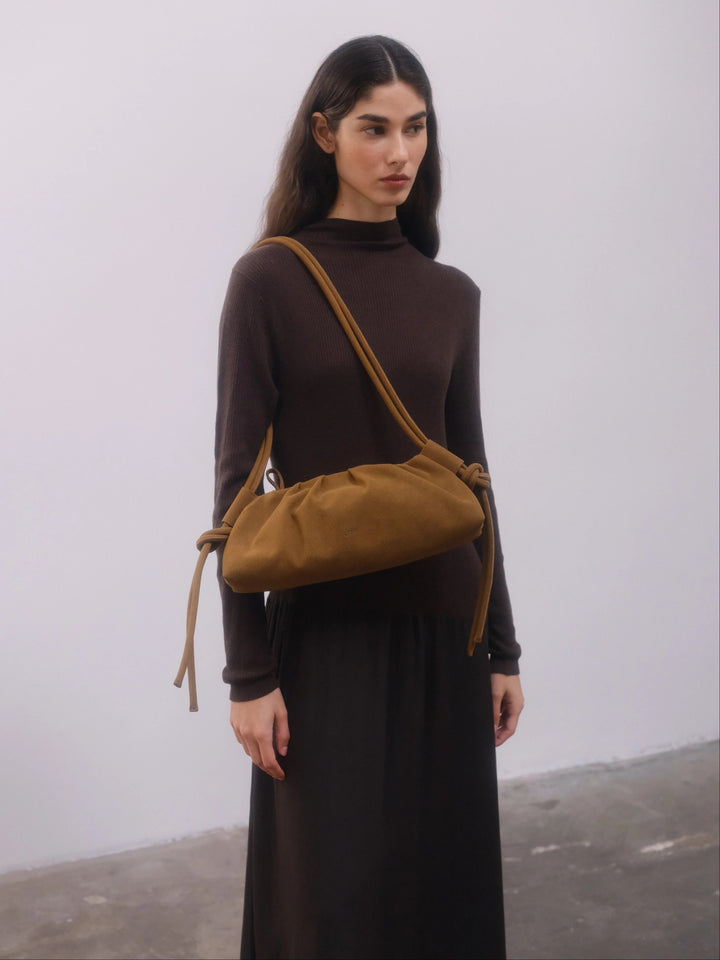 Dumpling Bag | Suede Brown
