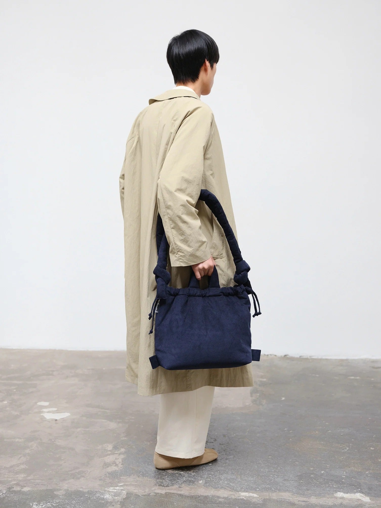 公式】OLEND オレンド Ona Soft Bag バッグ Corduroy Navy – CHELSEA