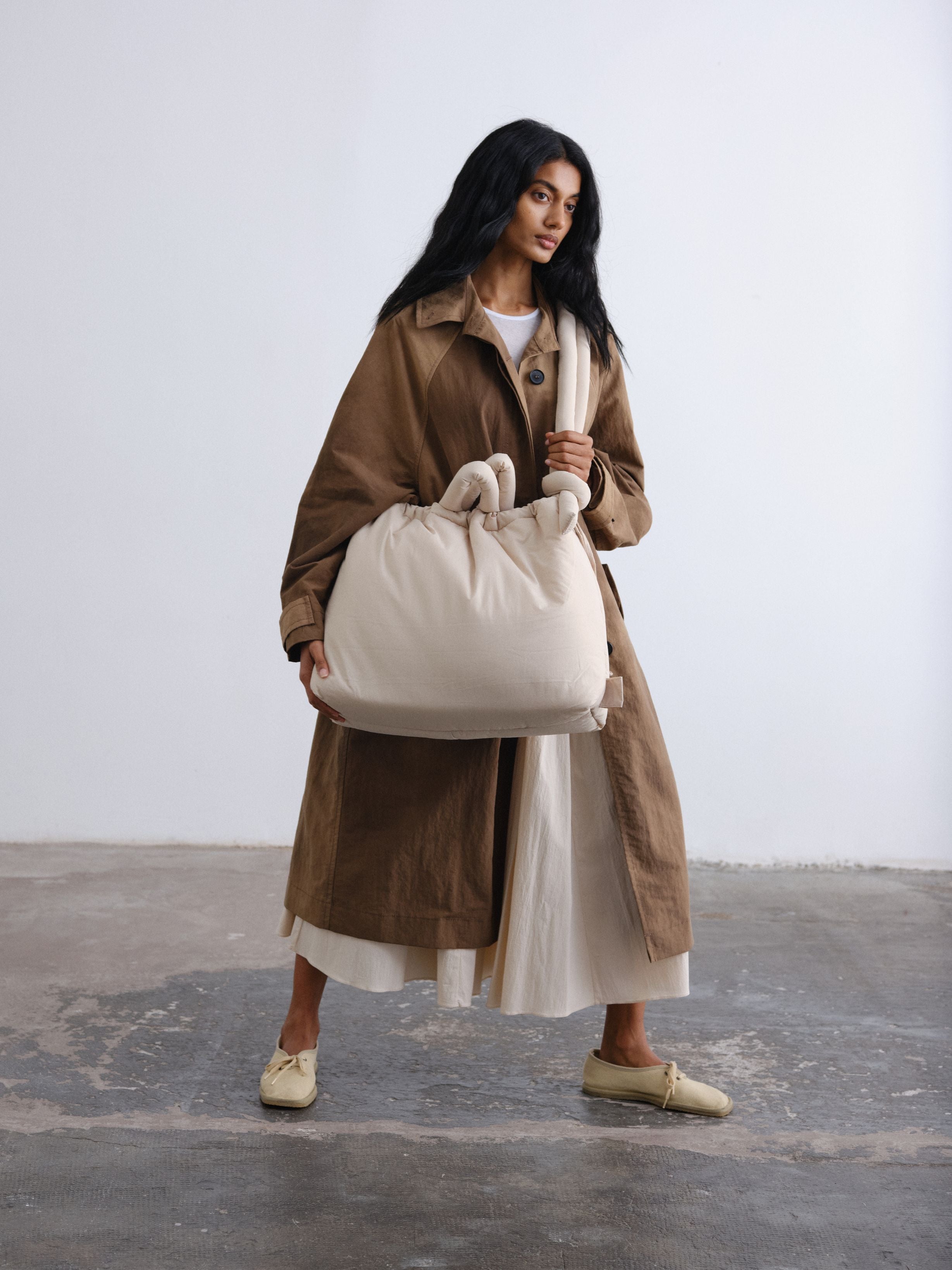 olend バック　コバルトブルー 公式】ÖLEND オレンド Ona Soft Bag バッグ Cobalt Blue – CHELSEA