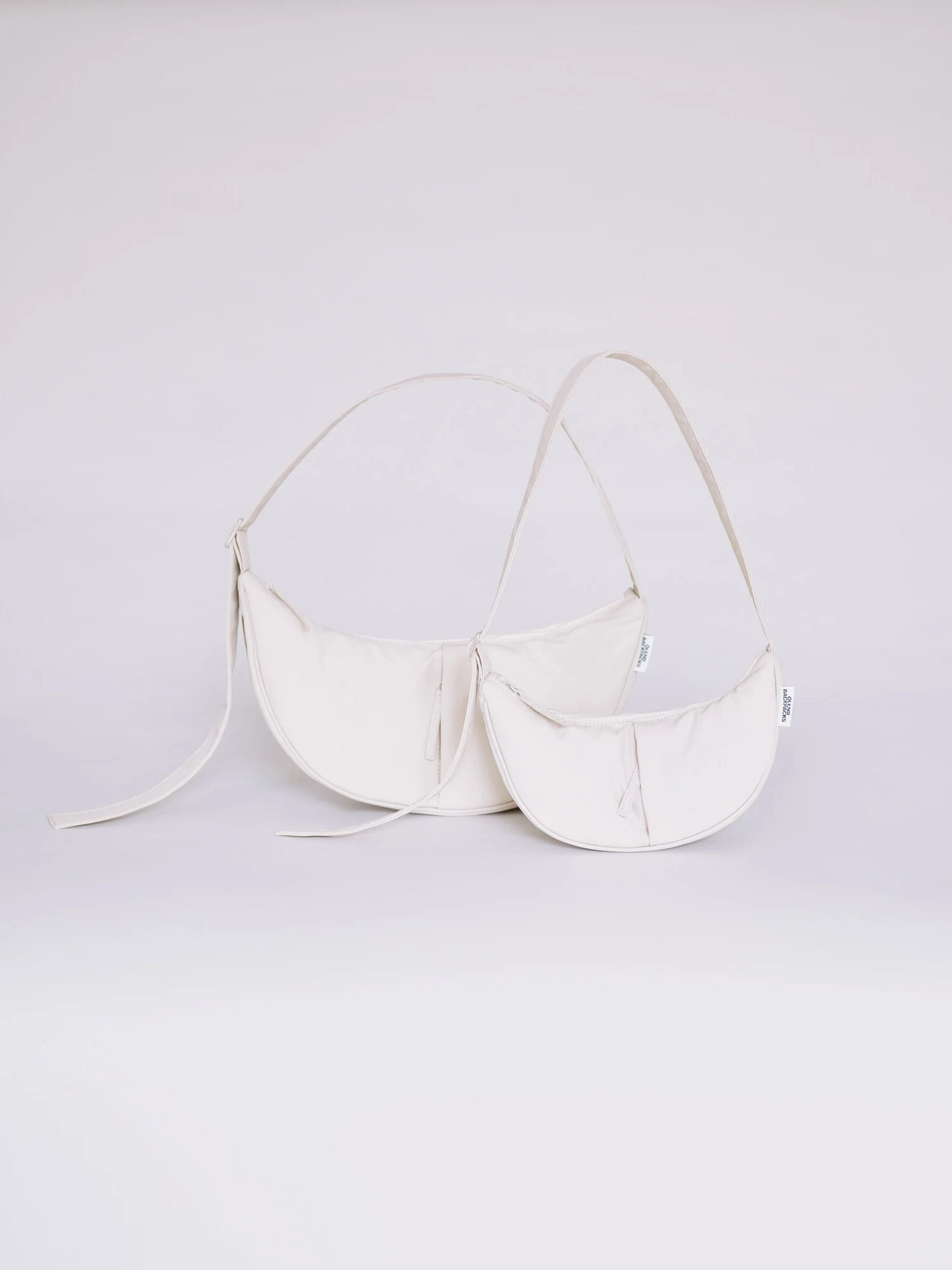 関税・送料込みOlend◆Mini Moonショルダーバッグ 日本未上陸☆OLEND☆MINI MOON BAG☆ユニセックス (Olend