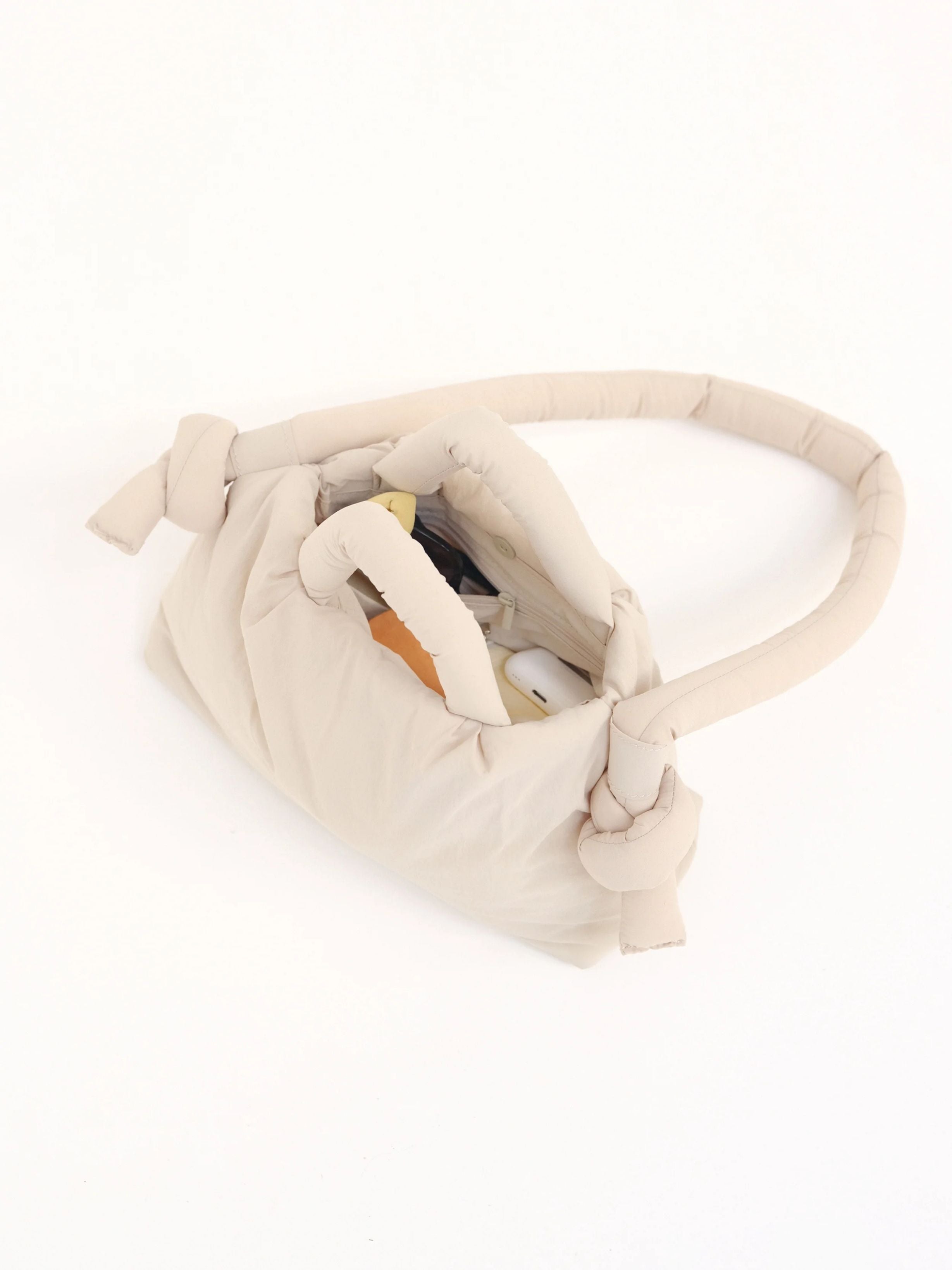 公式】ÖLEND オレンド MiniOna Soft Bag バッグ Sand – CHELSEA