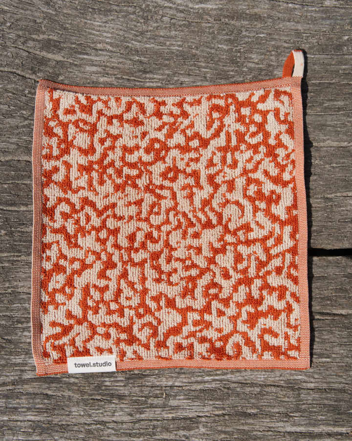 Noisy Camo ハンドタオル 30×30 | Salamander